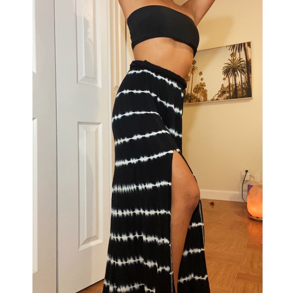 Black tie dye maxi skirt